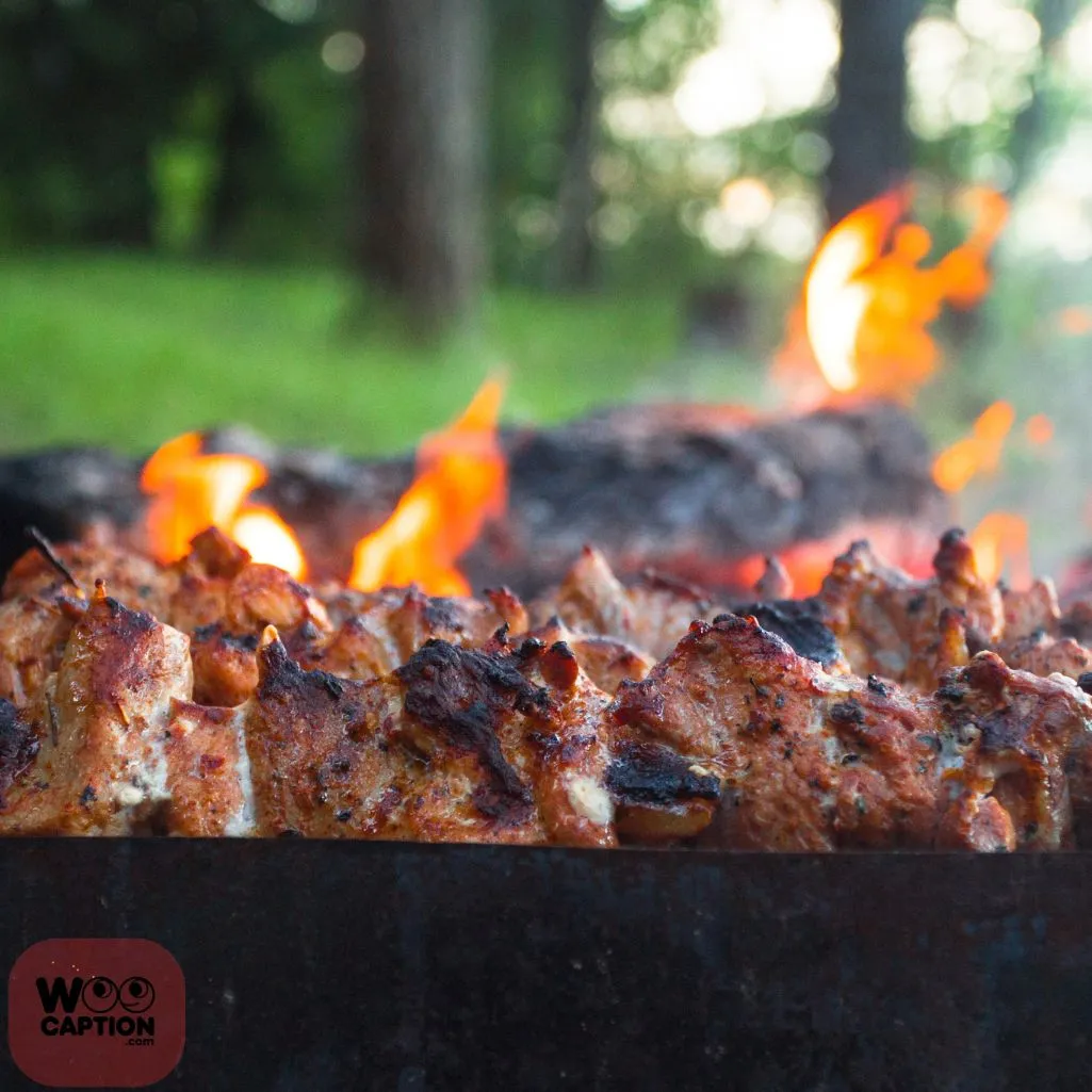 True Bbq Comes