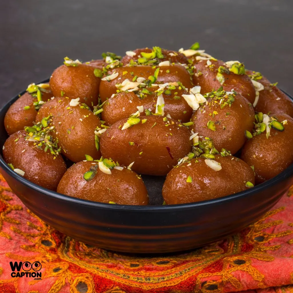 Gulab Jamun Makes